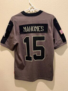 Nike Kansas City Chiefs Patrick Mahomes NFL Jersey Youth Size L (14/16) Gray